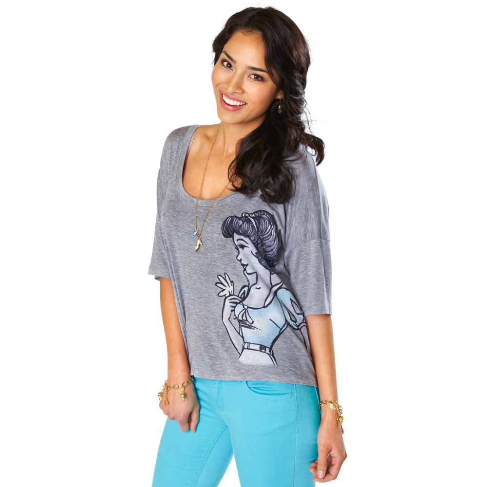 Disney Princess Vintage Fashion Scoop Neck Snow White Tee for Women by Disney Couture
