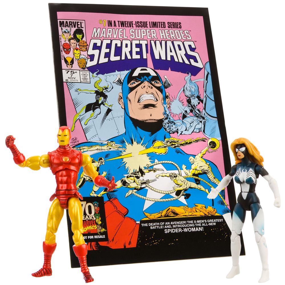 Marvel&reg; Universe Comic Pack: Iron Man and Spider-Woman Action Figure Set