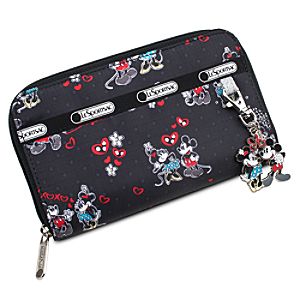 New Disney Store Arrivals for January 21, 2013 (96 Items) New Disney Store Arrivals for January 21, 2013 (96 Items)