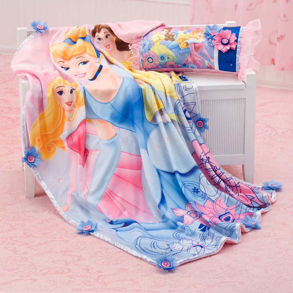 Flowered Disney Princess Throw Blanket