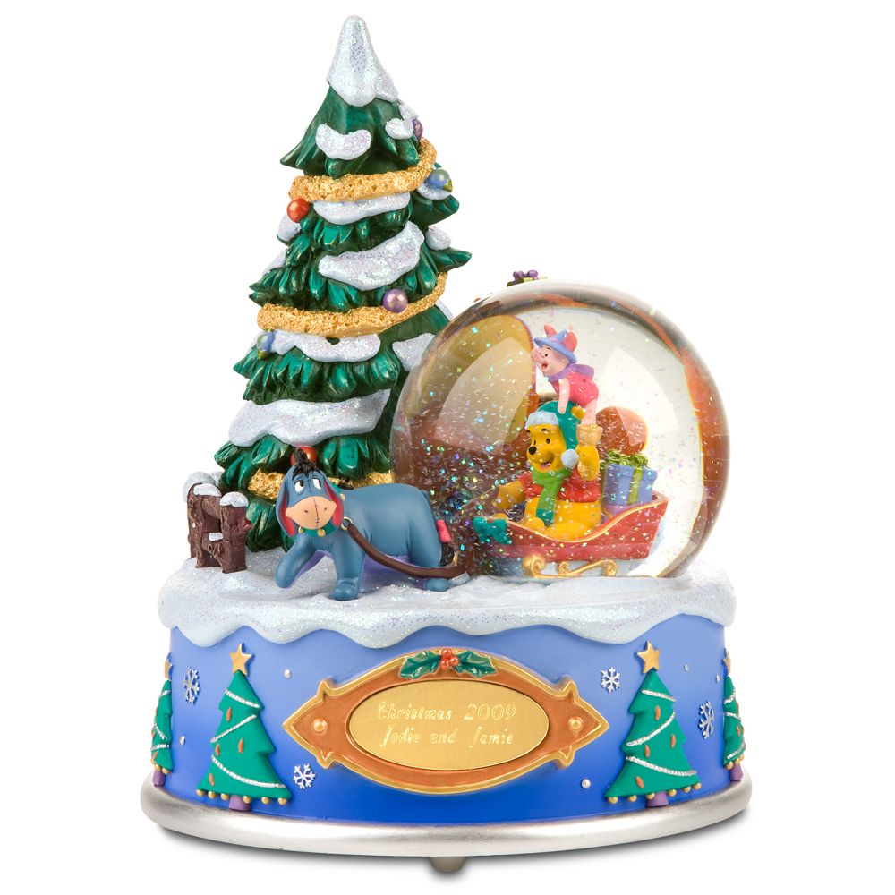 Personalized ''Wintry Wonderland'' Winnie the Pooh Snowglobe