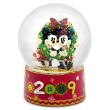 Classic Mickey Holiday 2009 Mickey and Minnie Mouse Mini Snowglobe
