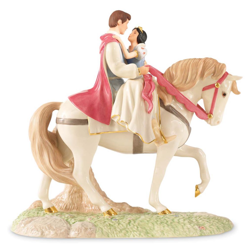 Limited-Edition ''Dreams Come True'' Snow White Figurine by Lenox