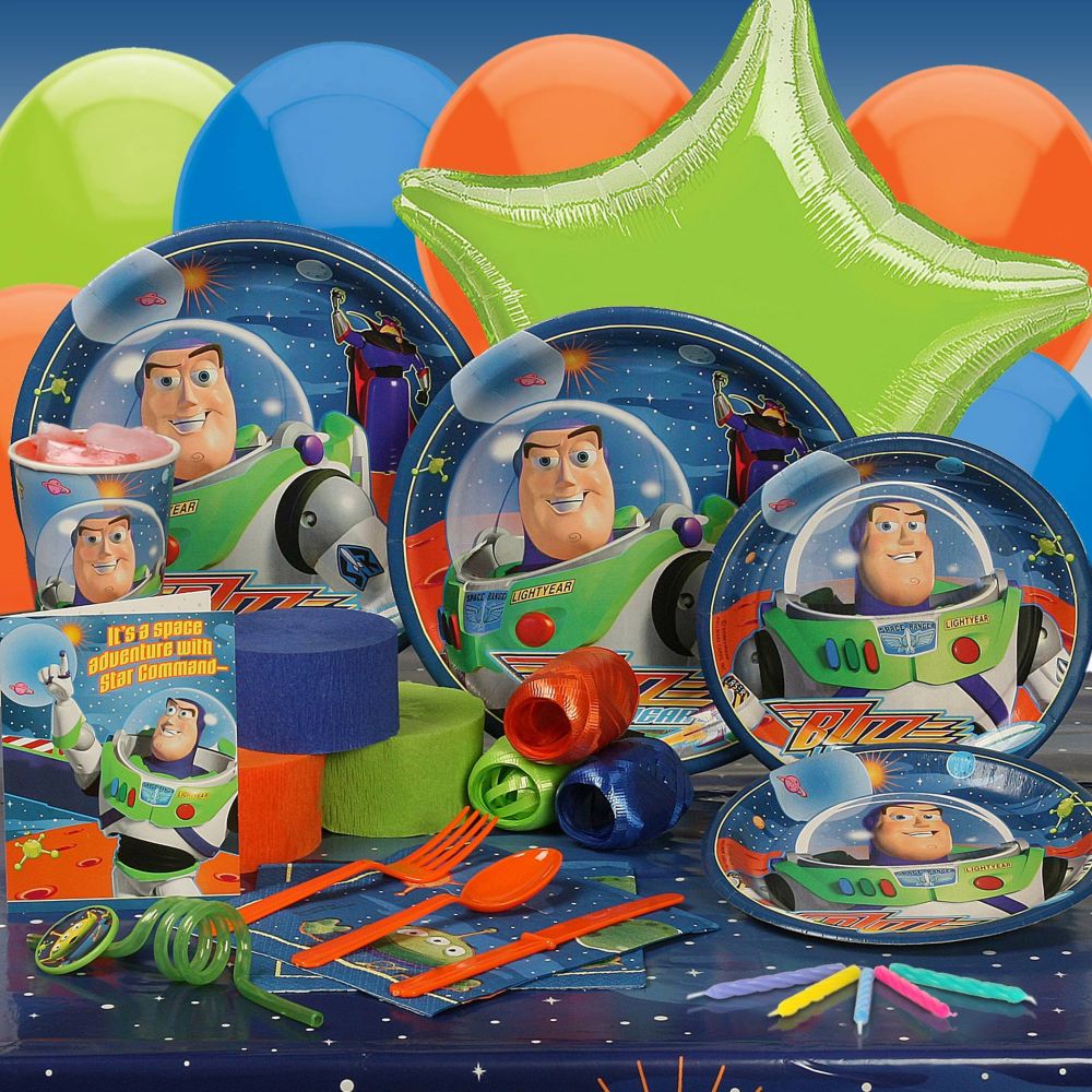 Deluxe Buzz Lightyear Party Essentials Set for 8 Guests