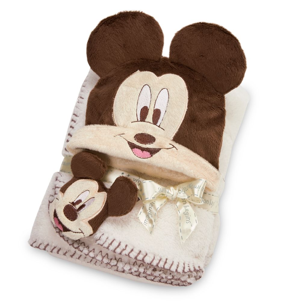 Mickey Mouse Transportation Plush Blanket & Hat Set for Toddlers