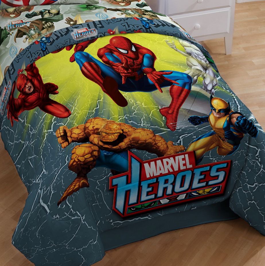 Team Marvel Heroes Comforter