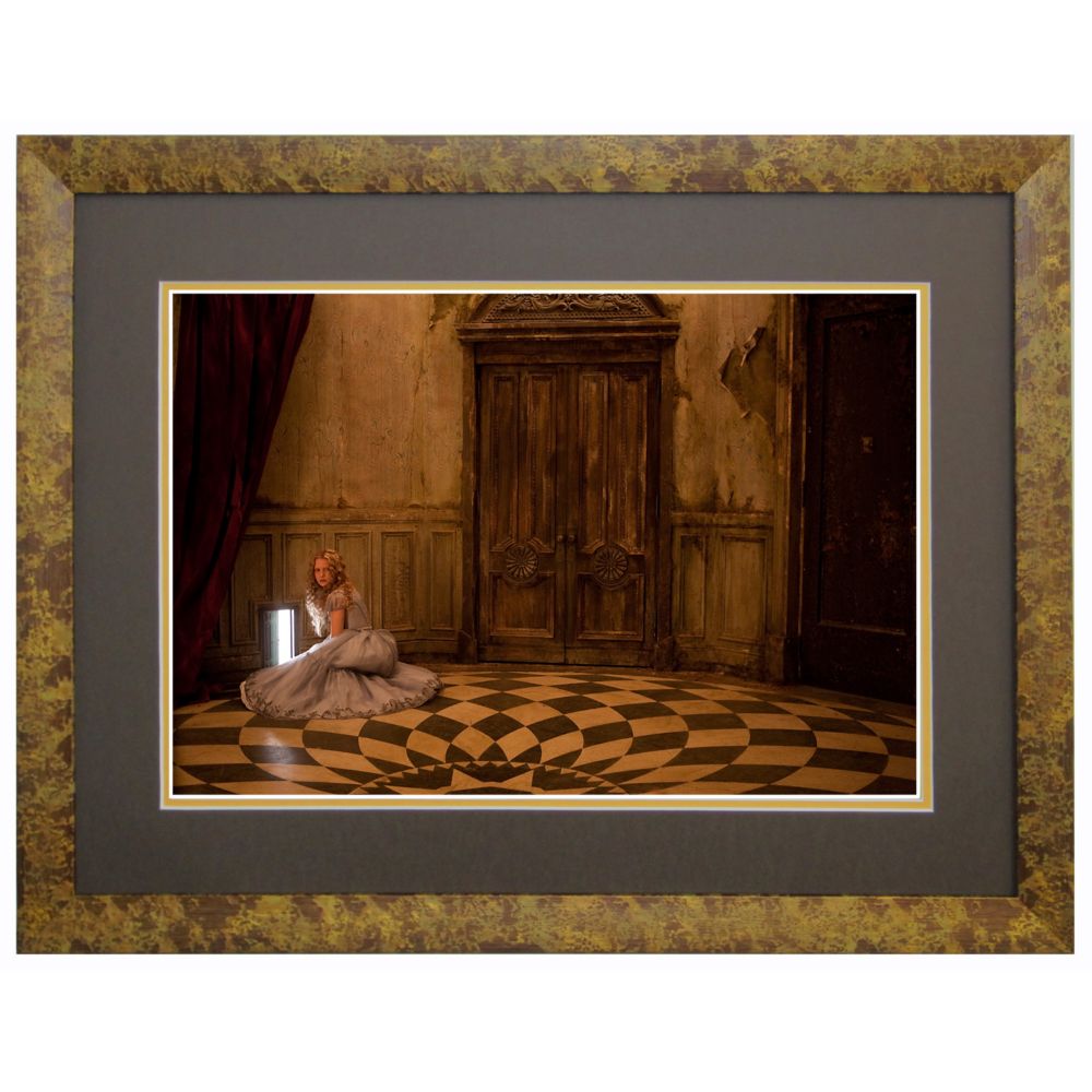 Alice in Wonderland Gicle&eacute on Paper