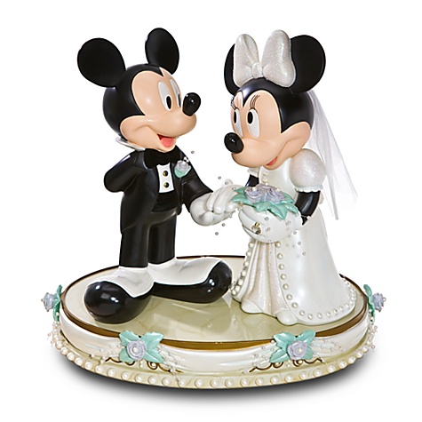 Wedding Day Minnie Mouse and Mickey Mouse Big Figure