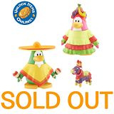 Club Penguin 2'' Mix 'N Match Figure Pack - Sombrero and Fiesta