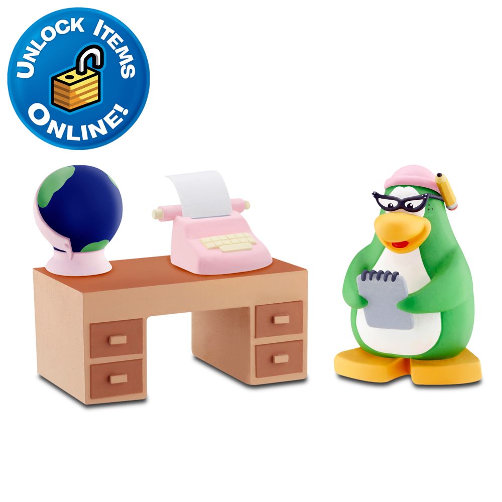 Club Penguin Mix N Match Figure Pack -- 2 H -- Aunt Arctic