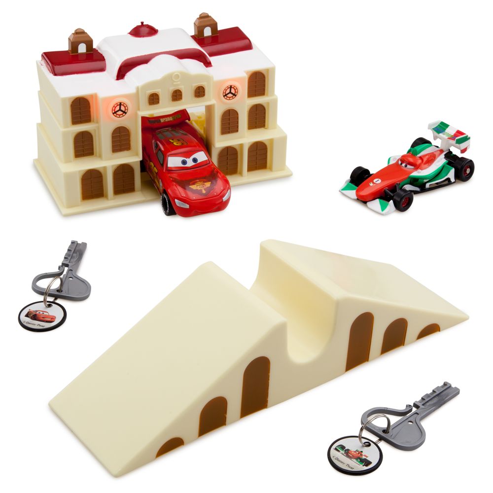Cars 2 Porto Corsa Key Charger Play Set