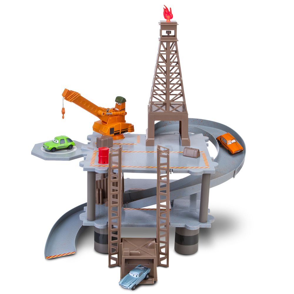 Cars 2 Oil Rig Keycharger Play Set