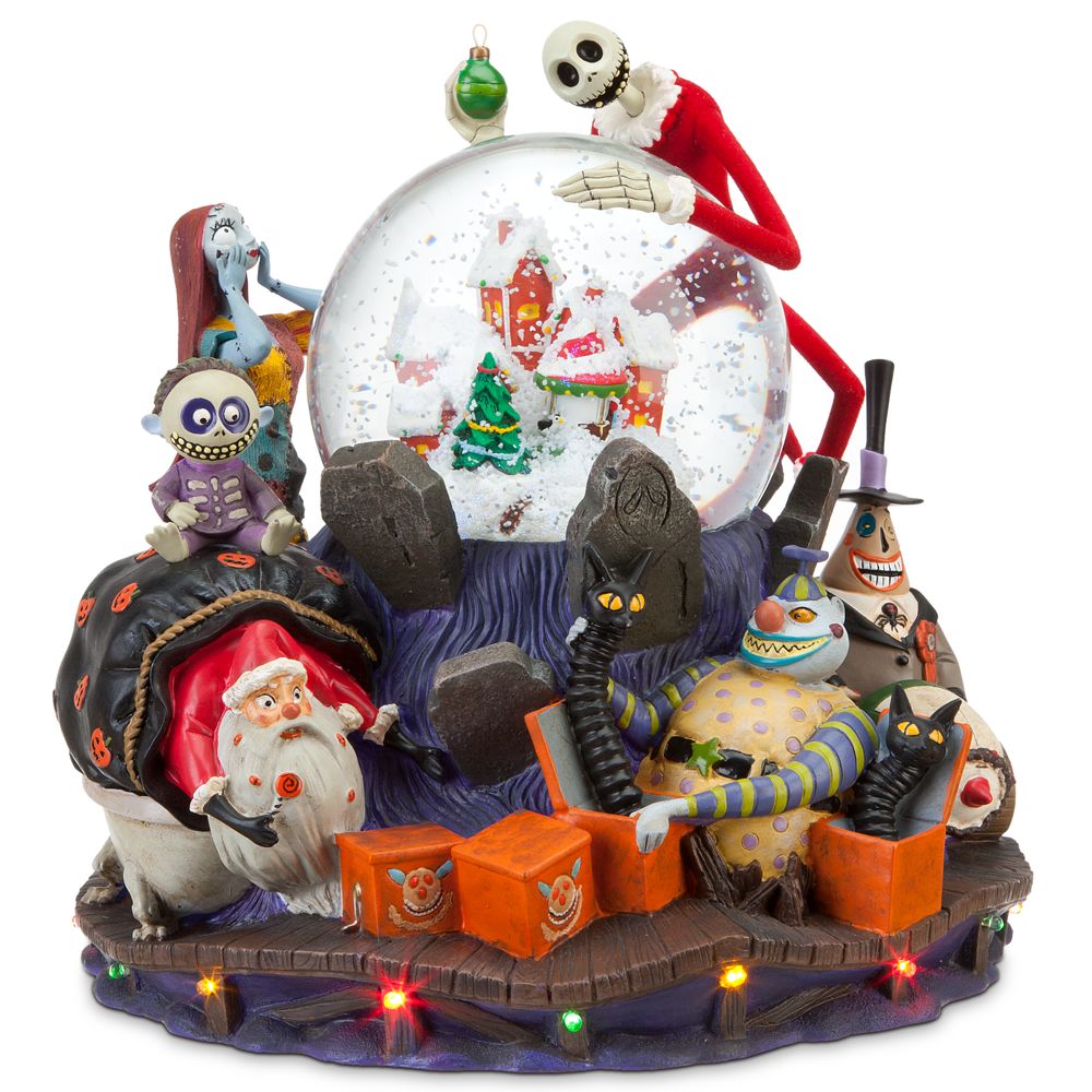 Nightmare Before Christmas Deluxe Snowglobe