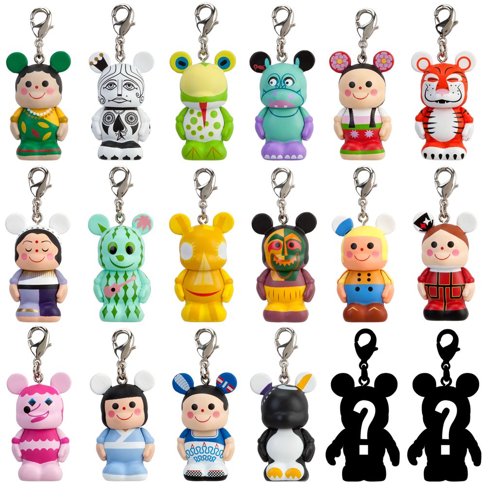 Vinylmation Jr. its a small world Series 4 Keychain - 1 1/2