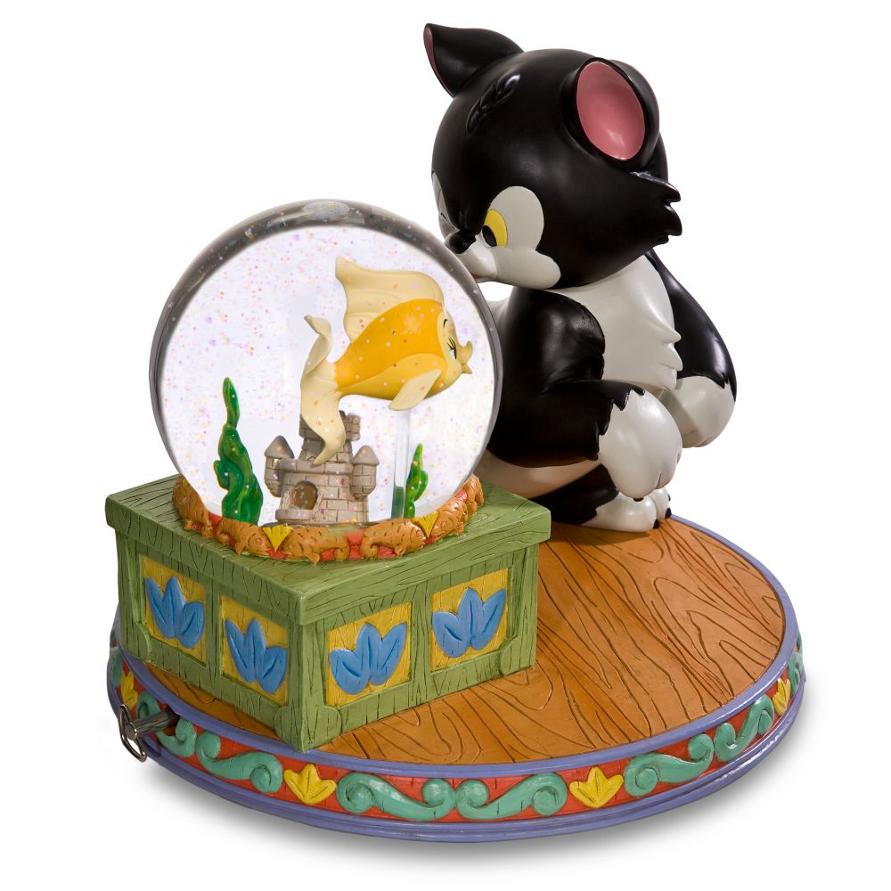 Jumbo Figaro and Cleo Snowglobe