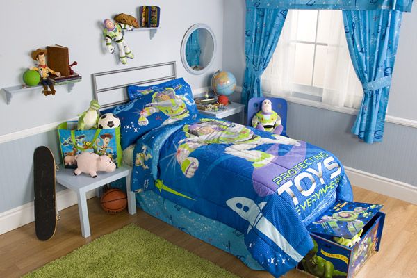 Action Hero Buzz Lightyear Collection